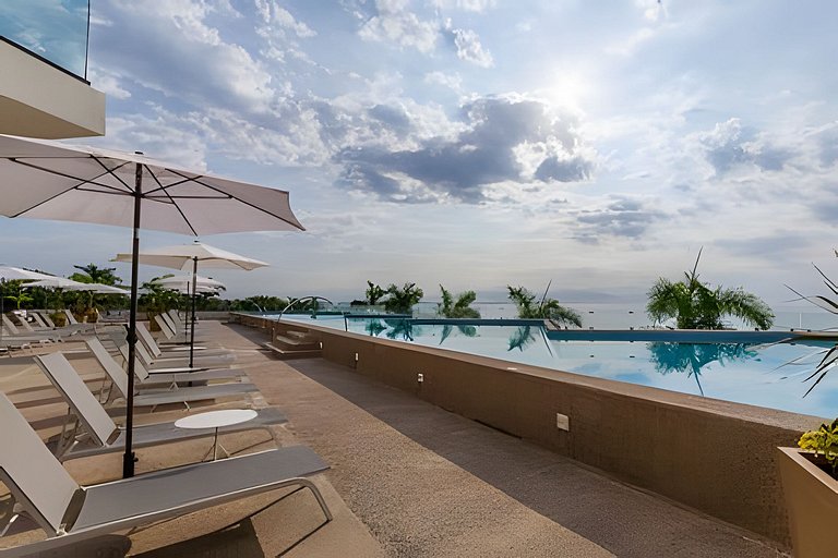 Zantamar 2 bdr new condo