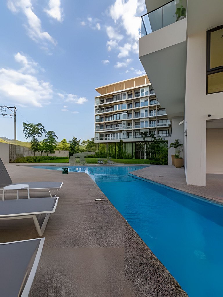 Zantamar 2 bdr new condo