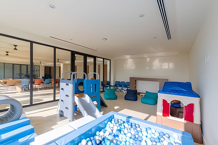 Zantamar 2 bdr new condo