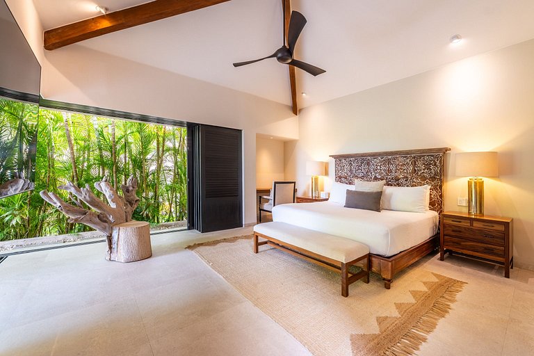 Tale of the Whale | Oceanview Luxury Villa at Mita