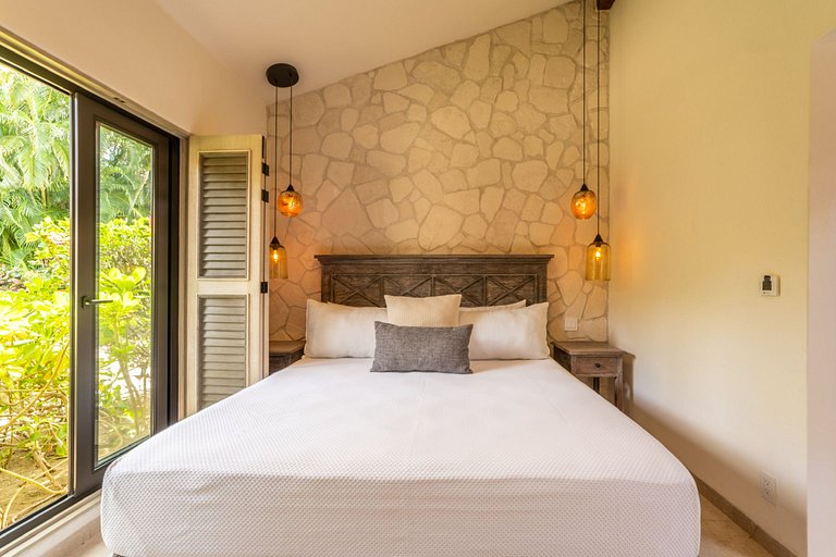 Tale of the Whale | Oceanview Luxury Villa at Mita