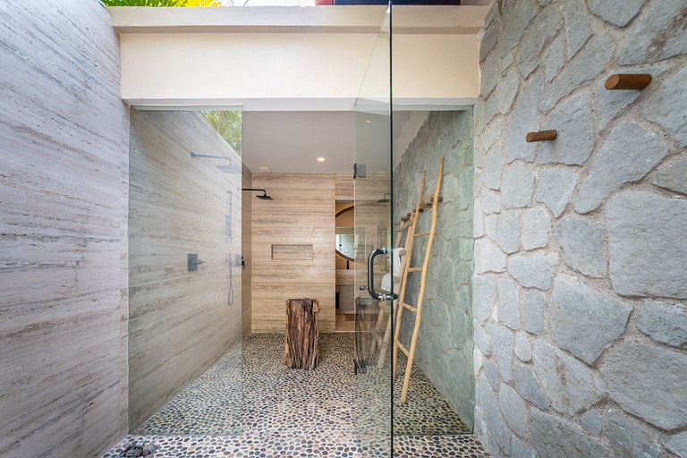 Tale of the Whale | Oceanview Luxury Villa at Mita