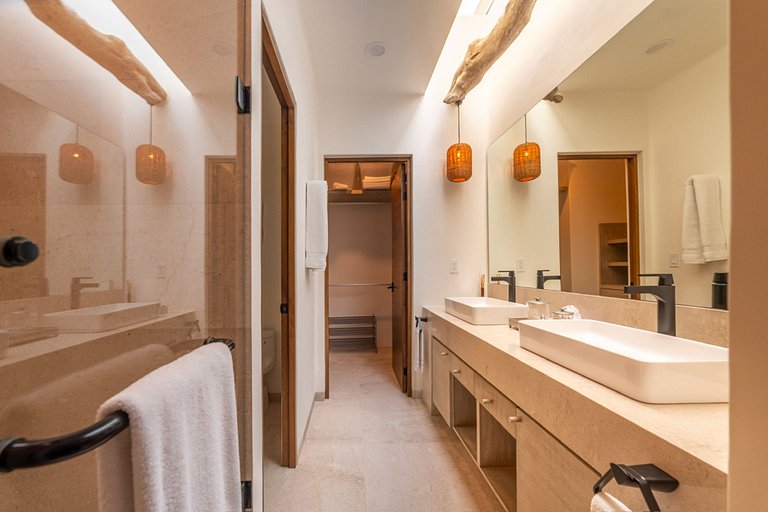 Tale of the Whale | Oceanview Luxury Villa at Mita