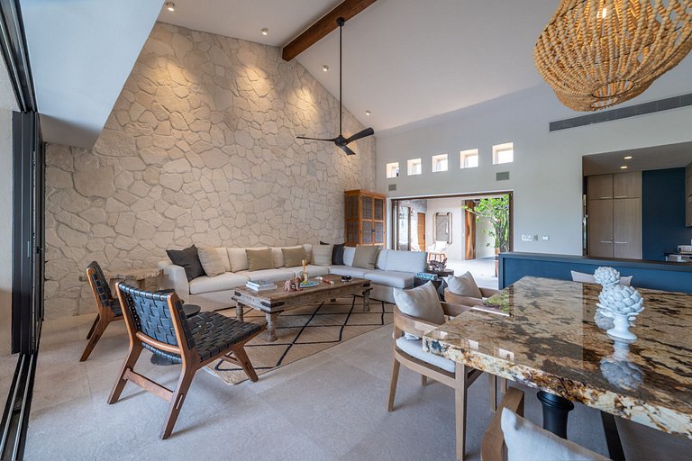 Tale of the Whale | Oceanview Luxury Villa at Mita