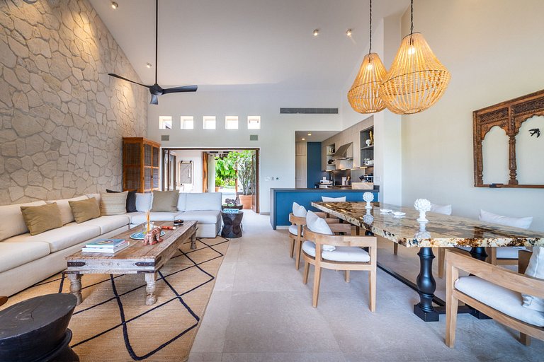 Tale of the Whale | Oceanview Luxury Villa at Mita